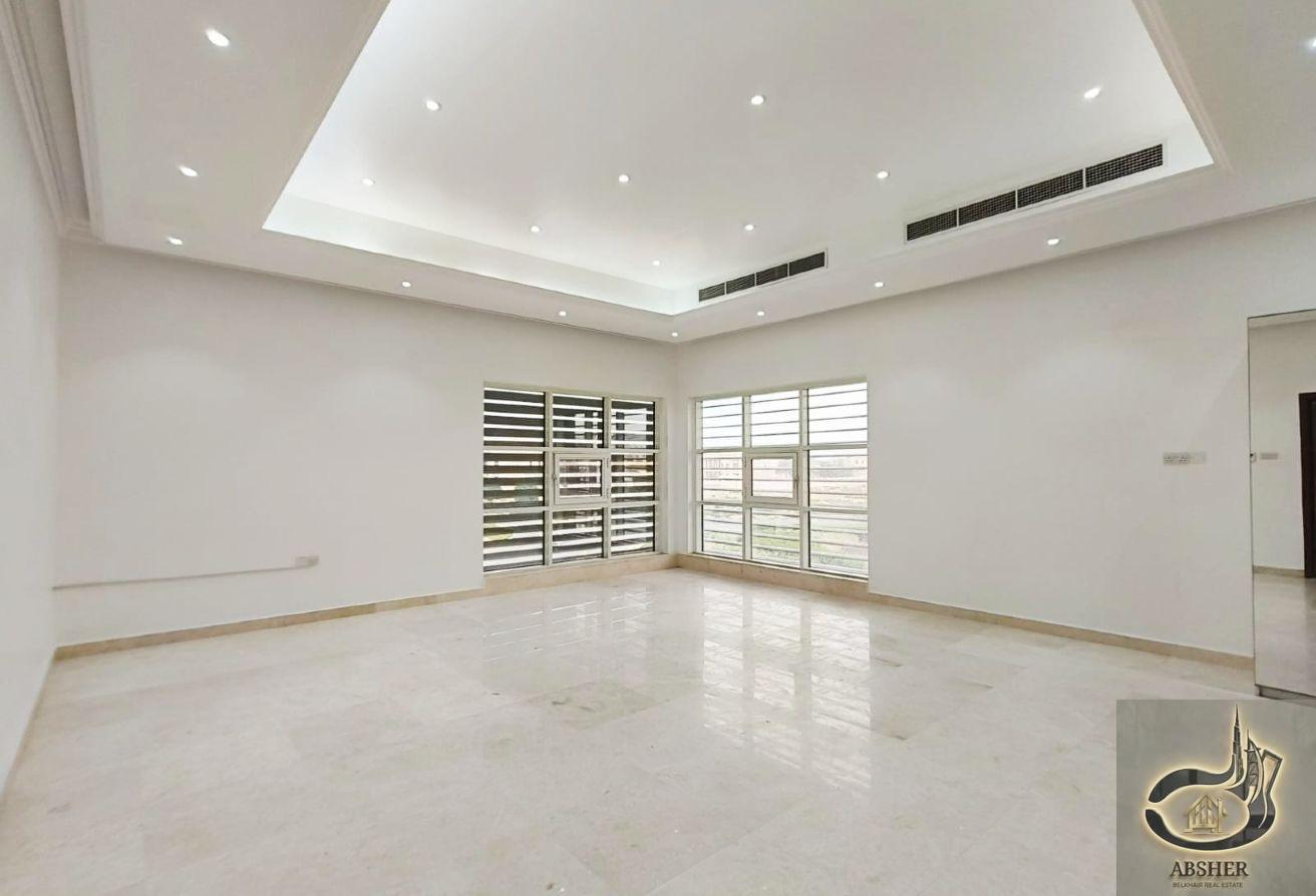 Nad Al Sheba 4 Ready To Move In 5 Bedrooms photo 3