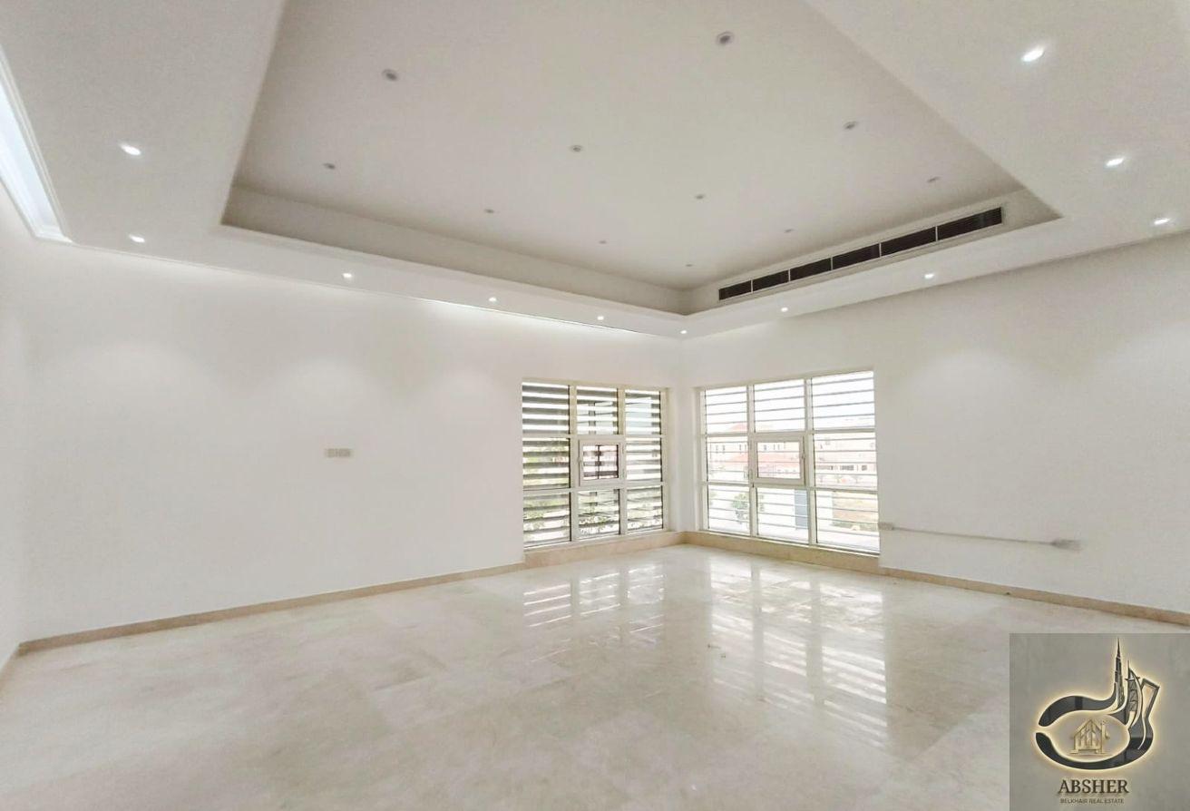 Nad Al Sheba 4 Ready To Move In 5 Bedrooms photo 2
