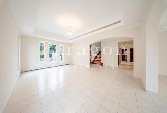 67432356 - Property Image 3