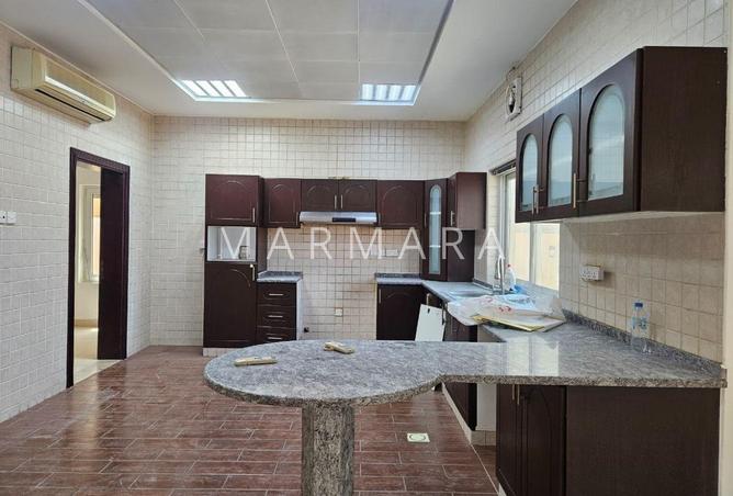 126082855 - Property Image 3