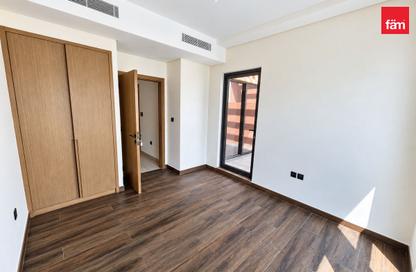 Townhouse - 4 - 3 for rent in Portofino - Damac Lagoons - Dubai