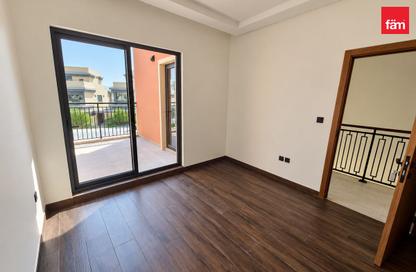 Townhouse - 4 - 3 for rent in Portofino - Damac Lagoons - Dubai