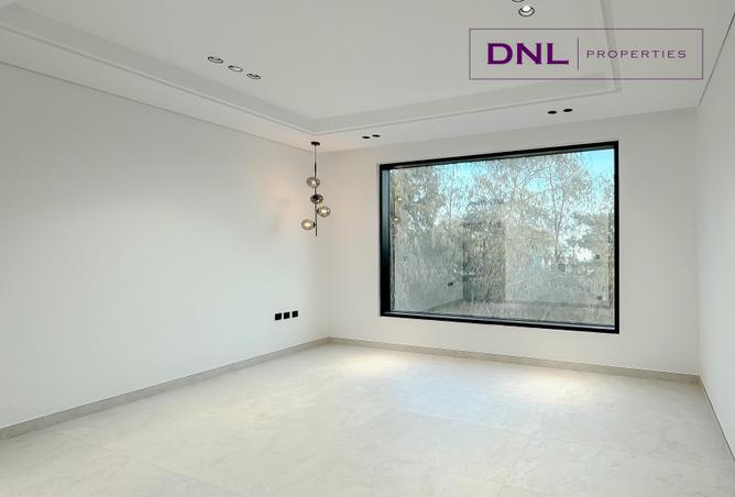 110972505 - Property Image 3