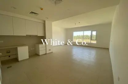 دوبلكس - 2 غرف نوم - 2 حمامات للايجار في اوربانا ستاكد هاوس بلوك 26 - أوربانا 1 - اوربانا - اعمار الجنوبية - دبي الجنوب (مركز دبي العالمي) - دبي