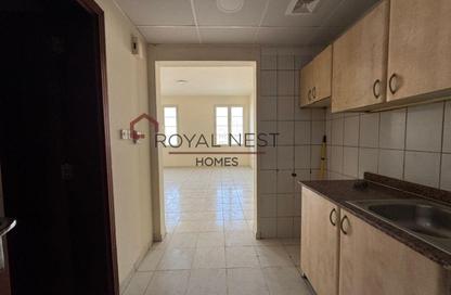 Apartment - 1 - 2 for sale in Building Z05 - England Cluster - International City - Dubai