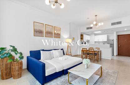 Apartment - 1 Bedroom - 2 Bathrooms for rent in Burj Al Nujoom - Downtown Dubai - Dubai