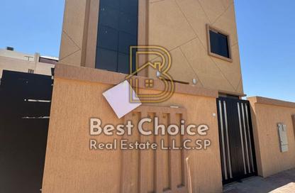 Villa - 4 Bedrooms - 6 Bathrooms for sale in Hoshi 1 - Hoshi - Al Badie - Sharjah