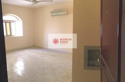 Apartment - Studio - 1 Bathroom for rent in Al Butina - Sharjah Apartment - Studio - 1 Bathroom for rent in Al Butina - Sharjah