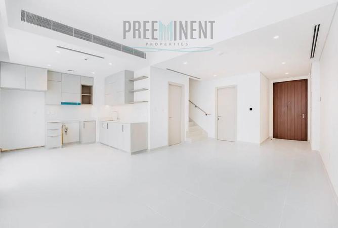 3-bed villa in Bliss 2 · Garden view — photo 2