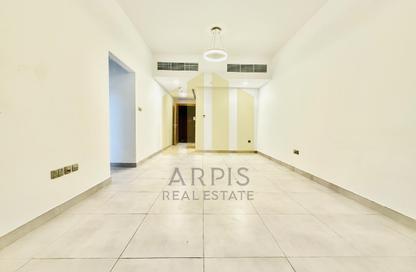 Apartment - 1 Bedroom - 2 Bathrooms for rent in Al Fahad 7 Building - Jumeirah Garden City - Al Satwa - Dubai