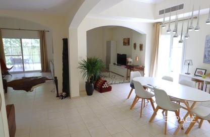 Villa - 3 Bedrooms - 3 Bathrooms for sale in Deema 3 - Deema - The Lakes - Dubai