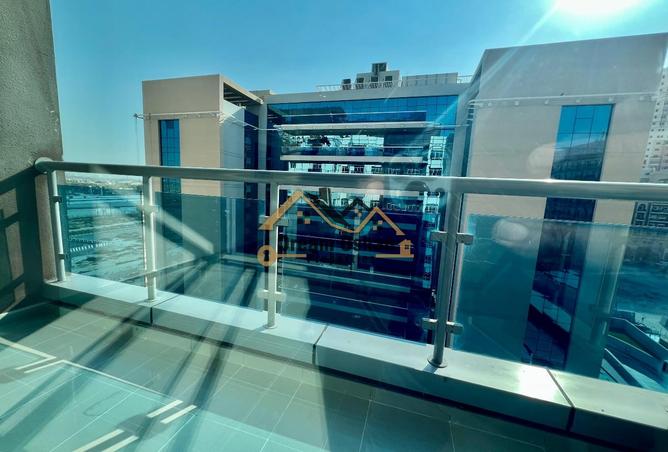 1 BR Apartment in Dubai Silicon Oasis with Pool photo 3