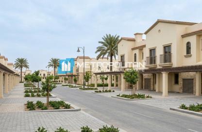Townhouse - 3 - 4 for sale in Bloom Living - Zayed City (Khalifa City C) - Khalifa City - Abu Dhabi