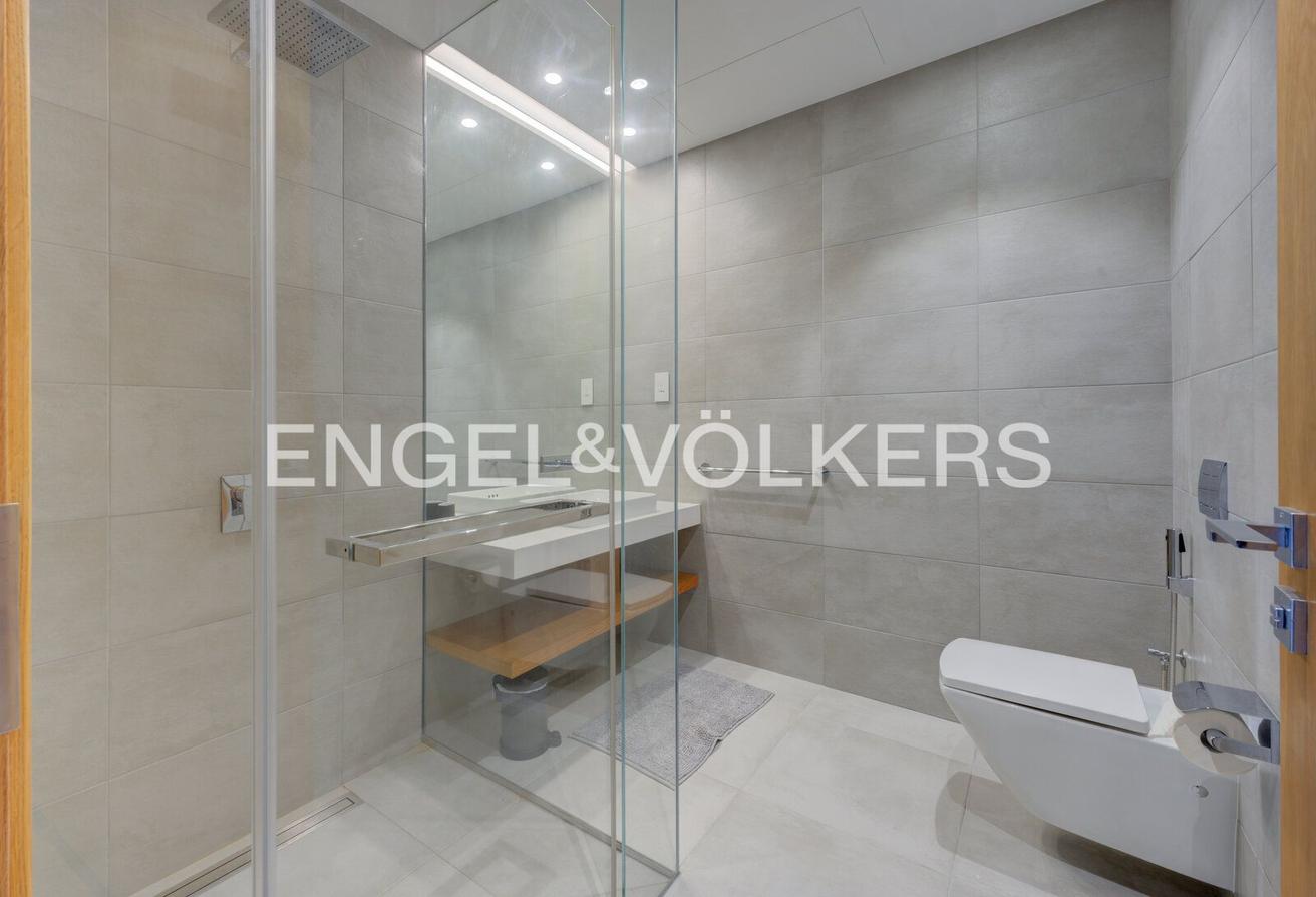Exclusive | Furnished | Seafront photo 8