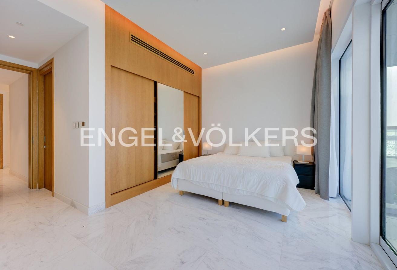 Exclusive | Furnished | Seafront photo 11
