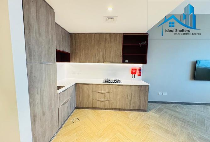 70285980 - Property Image 2