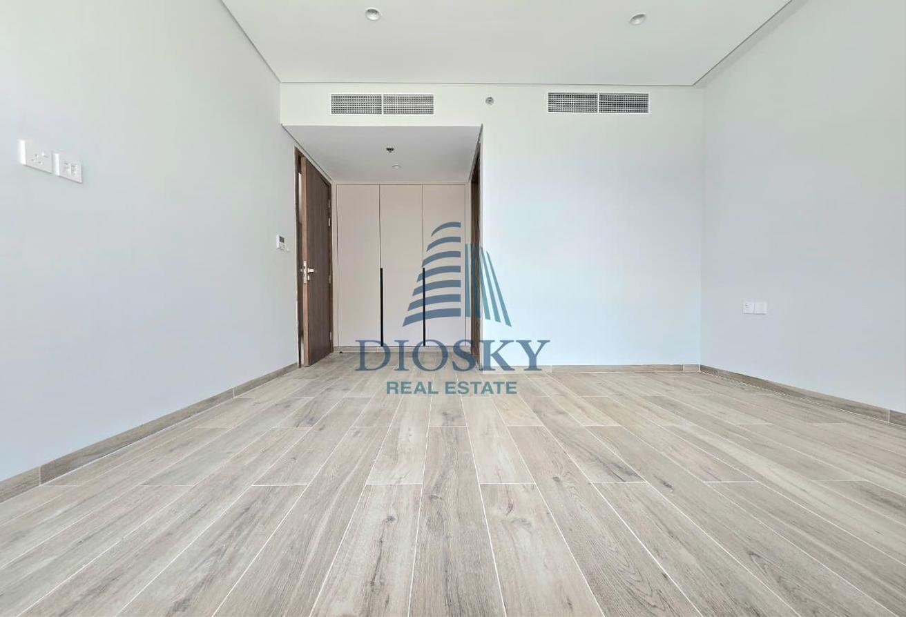 New Apartment | Near Dragon Mart | 4BHK Duplex photo 9