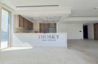 Apartment - 4 Bedrooms - 4 Bathrooms for rent in The Double - International City Phase 2 - Al Warsan 4 - Al Warsan - Dubai
