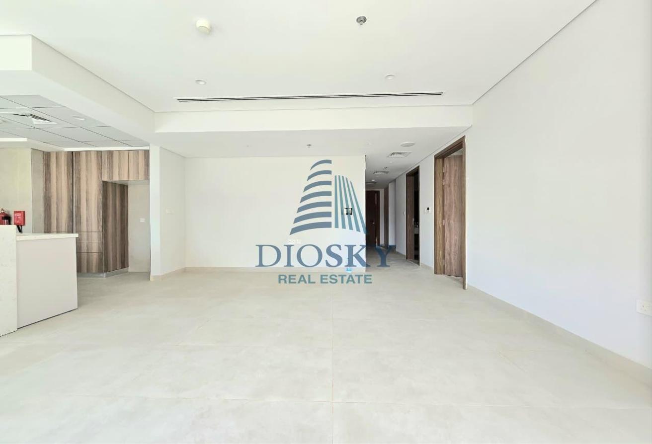 New Apartment | Near Dragon Mart | 4BHK Duplex photo 4