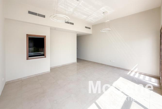 71121980 - صورة العقار 3