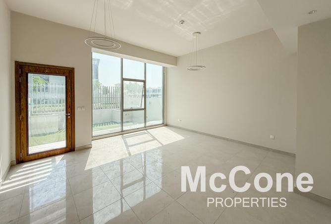 71121980 - صورة العقار 2