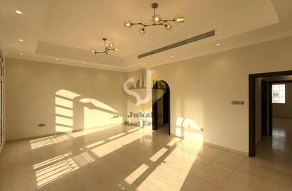 Villa - 6 Bedrooms - 7 Bathrooms for rent in Al Manara - Dubai Villa - 6 Bedrooms - 7 Bathrooms for rent in Al Manara - Dubai