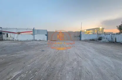 أرض - استوديو للايجار في مبني علي موسى - الصجعة الصناعية - الصجعة - الشارقة أرض - استوديو للايجار في مبني علي موسى - الصجعة الصناعية - الصجعة - الشارقة