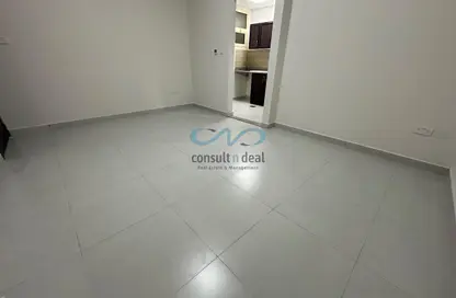 Apartment - Studio - 1 Bathroom for rent in Mohamed Bin Zayed Centre - Mohamed Bin Zayed City - Abu Dhabi