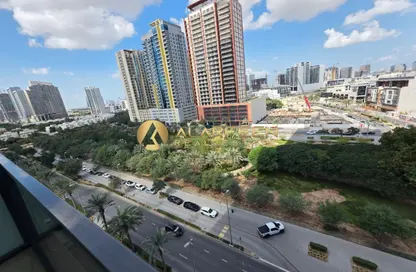 Apartment - 1 Bedroom - 2 Bathrooms for sale in Regina Tower - District 12 - Jumeirah Village Circle - Dubai