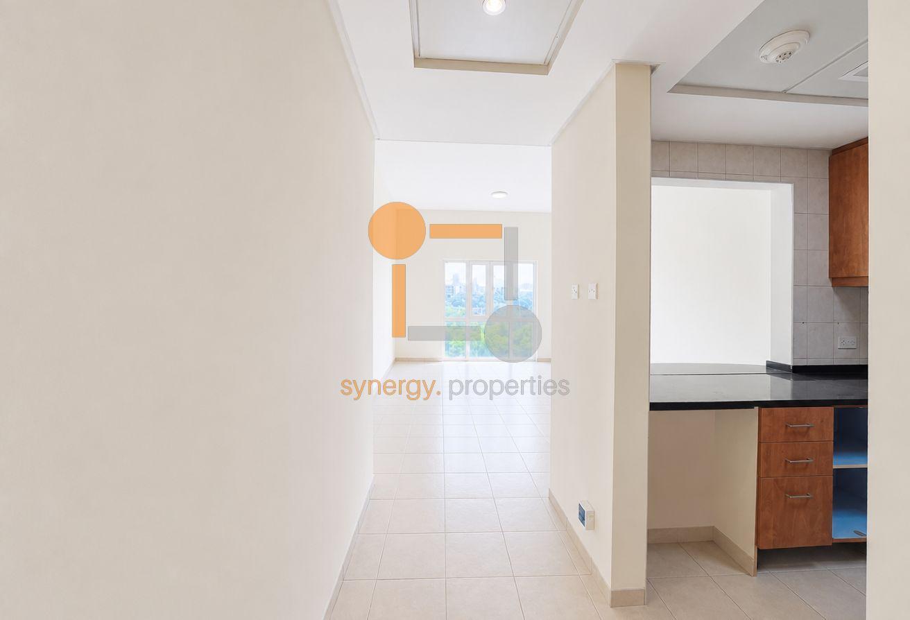 Close To Metro | UnFurnished | Ready to Move-In photo 4
