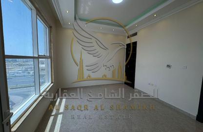 شقة - 3 غرف نوم - 3 حمامات للايجار في فلل الروضة 3 - 3 الروضة - الروضة - عجمان شقة - 3 غرف نوم - 3 حمامات للايجار في فلل الروضة 3 - 3 الروضة - الروضة - عجمان