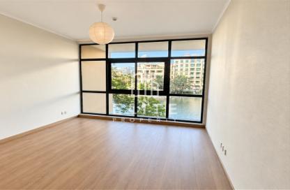 Apartment - 1 - 1 for rent in The Links Canal Apartments - The Links - The Views - Dubai