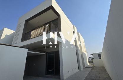 Villa - 4 - 4 for rent in Tilal Al Furjan - Al Furjan - Dubai Villa - 4 - 4 for rent in Tilal Al Furjan - Al Furjan - Dubai
