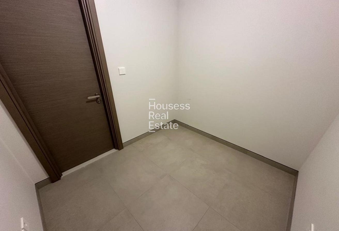 Biggest Layout| Negotiable- Ready to View photo 14