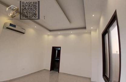 Villa - 5 Bedrooms - 7 Bathrooms for rent in Al Yasmeen 1 - Al Yasmeen - Ajman Villa - 5 Bedrooms - 7 Bathrooms for rent in Al Yasmeen 1 - Al Yasmeen - Ajman
