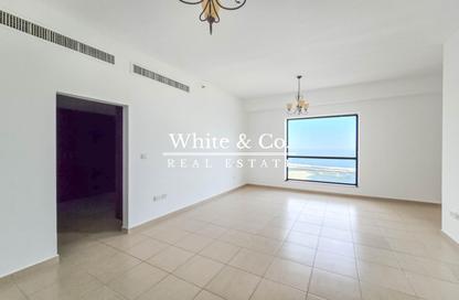 Apartment - 3 Bedrooms - 4 Bathrooms for rent in Rimal 6 - Rimal - Jumeirah Beach Residence - Dubai