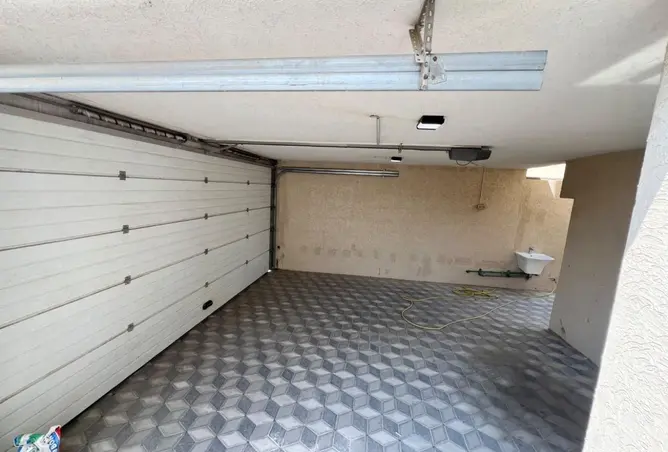 156355345 - Property Image 2
