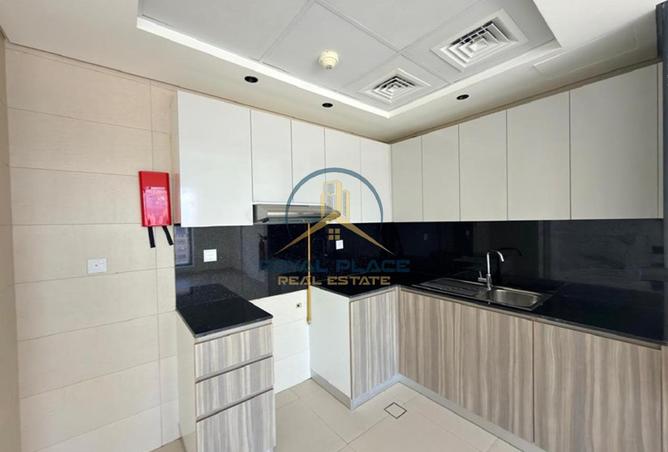122017296 - Property Image 3