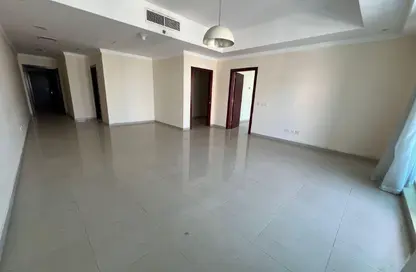 شقة - 3 غرف نوم - 3 حمامات للايجار في شارع التعاون الجديد - التعاون - الشارقة