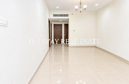 Apartment - 1 - 2 for rent in Muwailih Building - Muwaileh - Sharjah