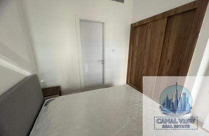 Apartment - 2 Bedrooms - 3 Bathrooms for rent in Oasis 2 - Oasis Residences - Masdar City - Abu Dhabi