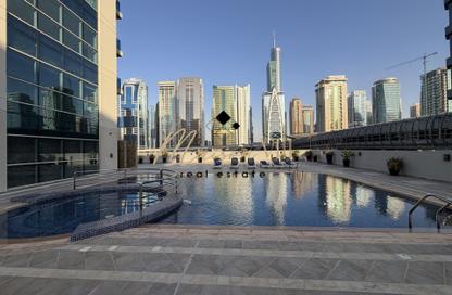 Apartment - 1 Bedroom - 2 Bathrooms for rent in Cascades Tower - Dubai Marina - Dubai