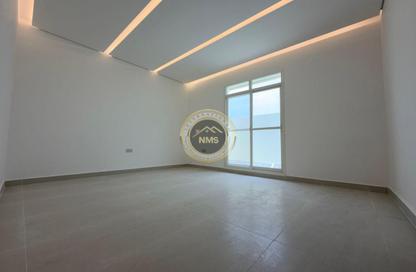 Apartment - Studio - 1 Bathroom for rent in Al Mushrif Villas - Al Mushrif - Abu Dhabi
