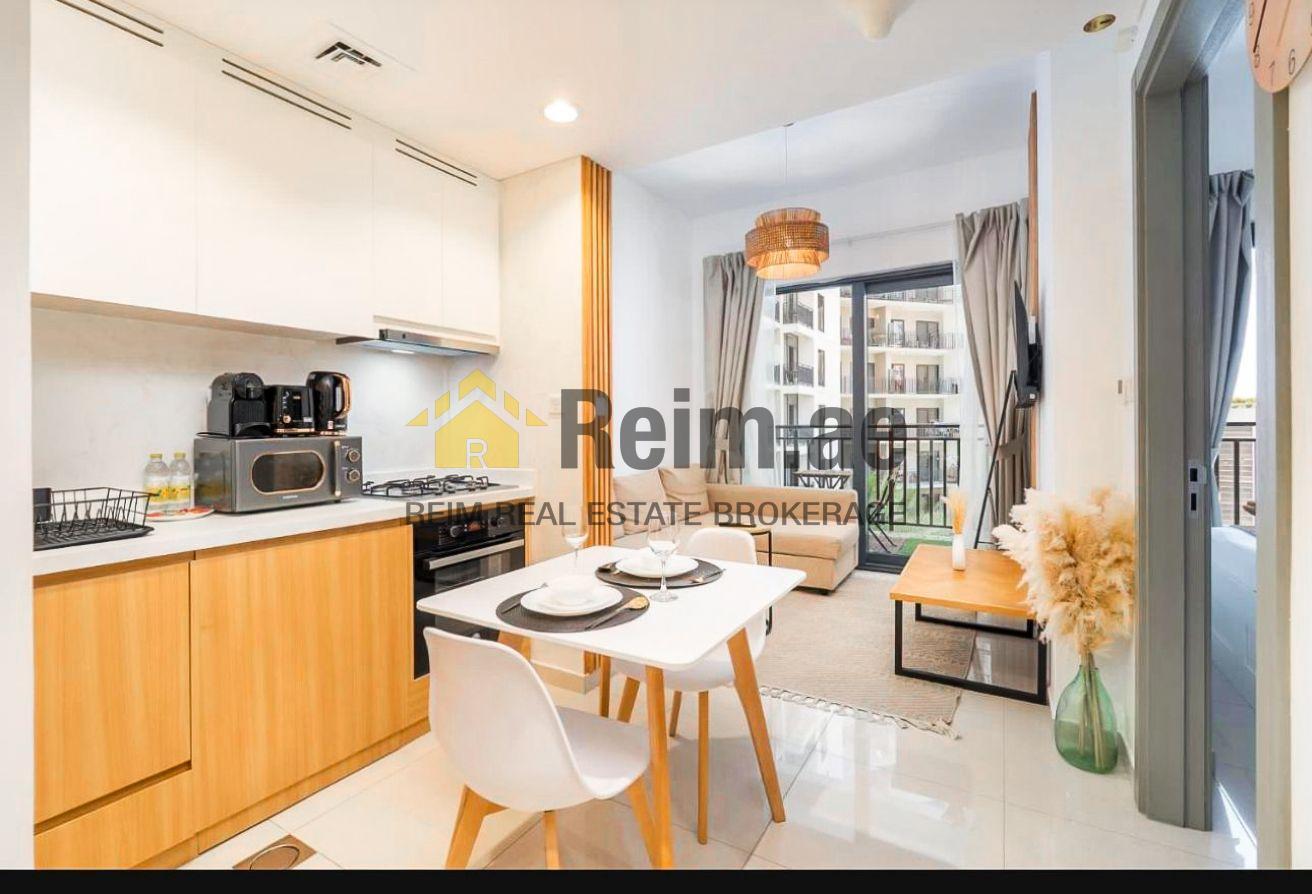 Multiple Cheques | Pool View | Prime Location photo 2