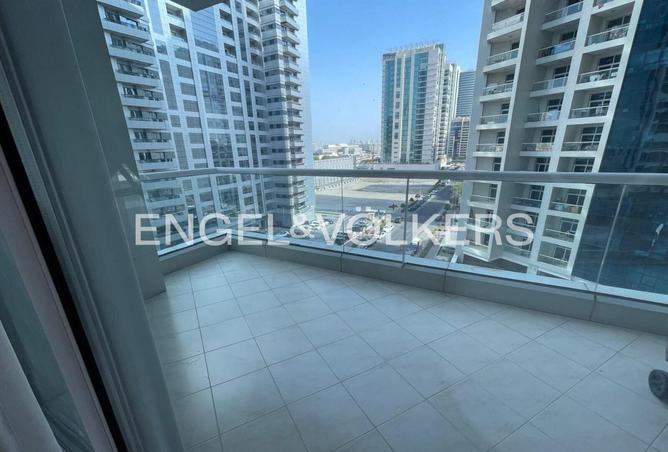 2P8glES4B96 - Property Main Image