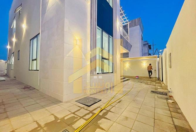 72315458 - صورة العقار 3