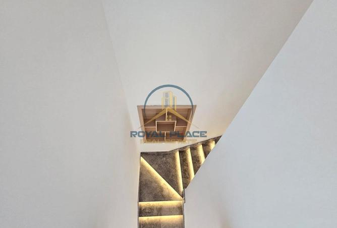 67845730 - Property Image 2