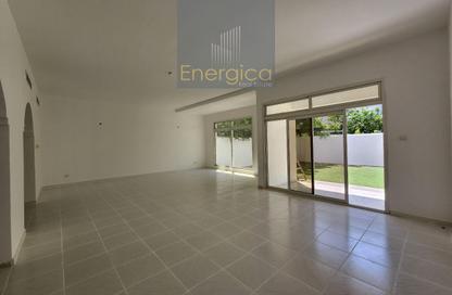Villa - 3 - 3 for rent in Umm Suqeim 3 Villas - Umm Suqeim 3 - Umm Suqeim - Dubai