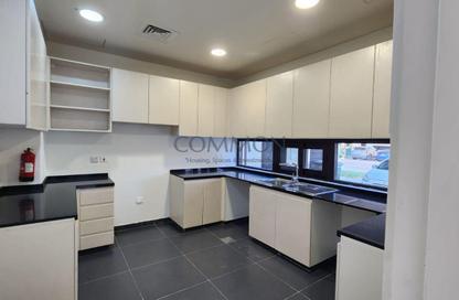 Villa - 3 - 5 for rent in Richmond - Damac Hills - Dubai Villa - 3 - 5 for rent in Richmond - Damac Hills - Dubai