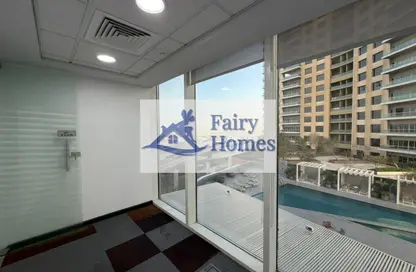 مكتب - 7 غرف نوم للايجار في برج كريستال - الخليج التجاري - دبي